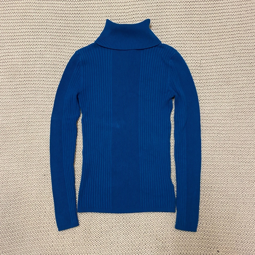 ✰ peacock blue turtleneck ✰